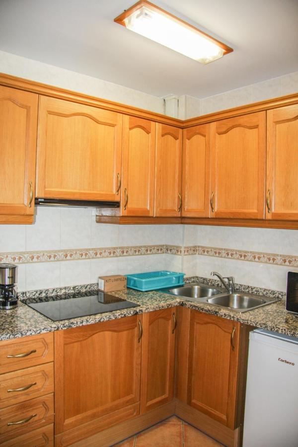 פורט ד'אנבלירה Apartaments Colells מראה חיצוני תמונה